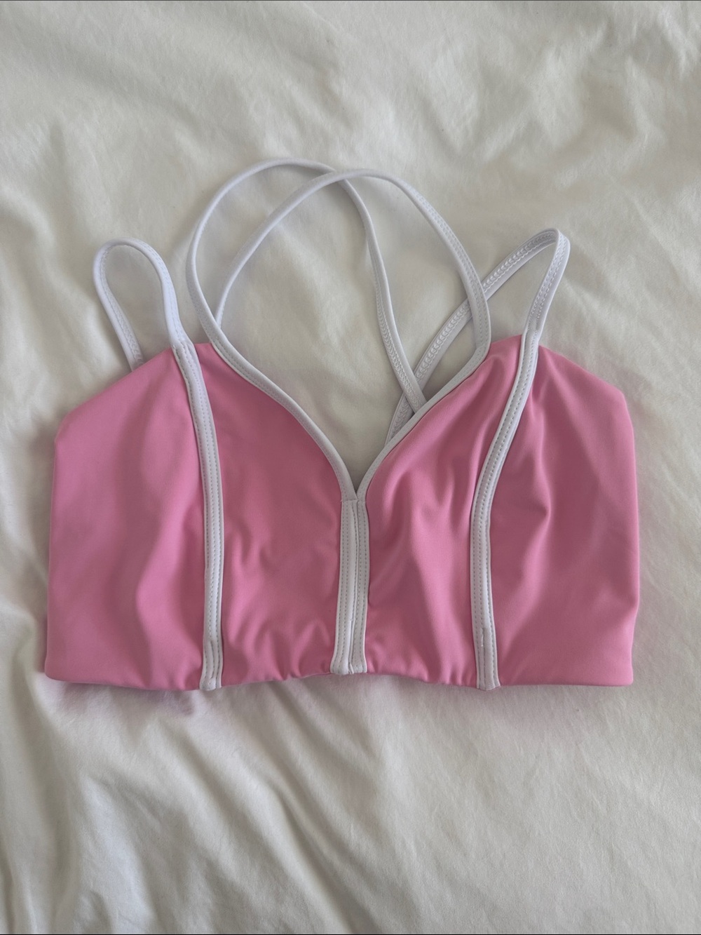 Pink Contrast-Trim Sports Bra